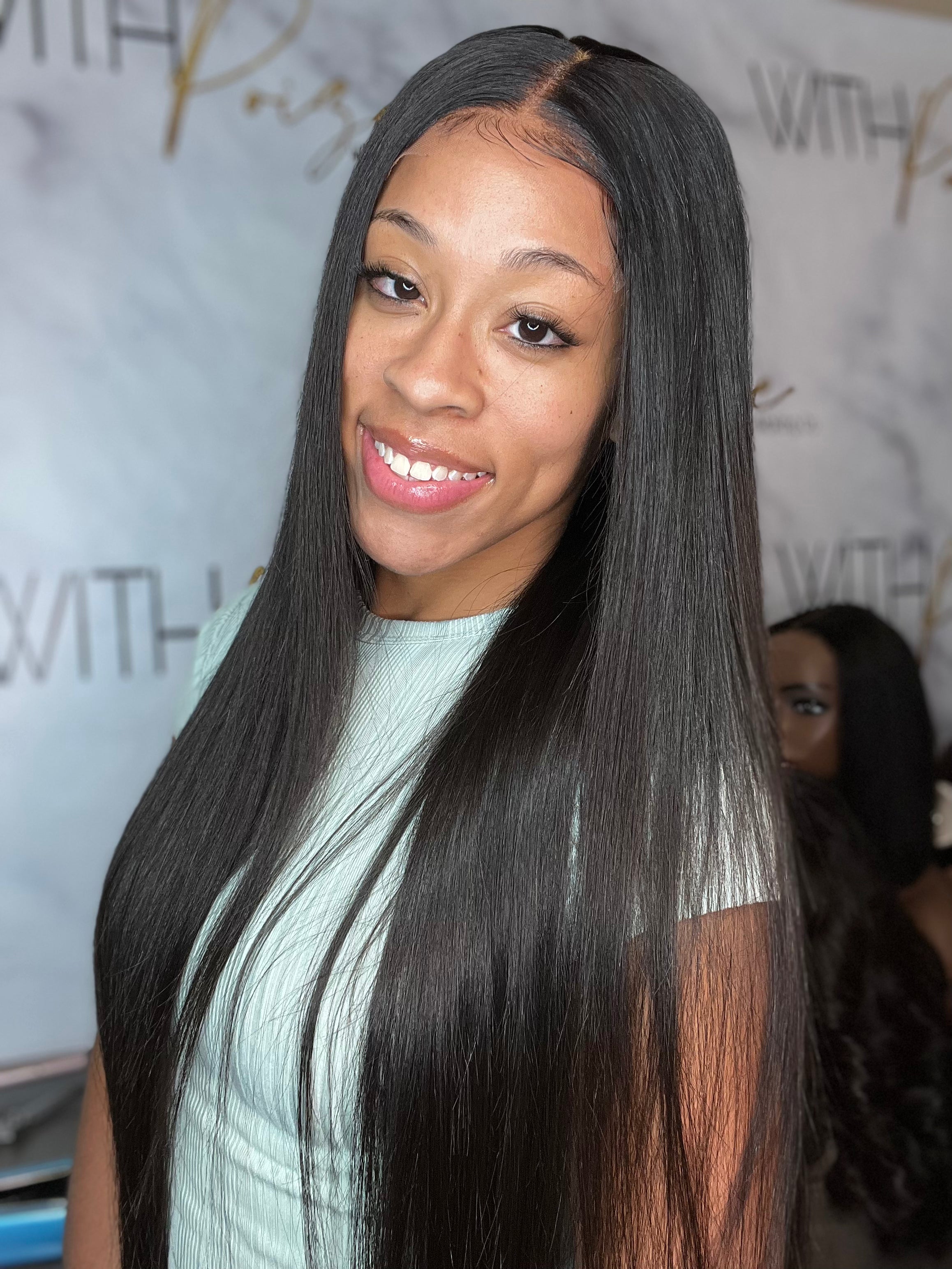 28" Straight Middle Part